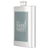 サウンドが重要 フラスク (左)