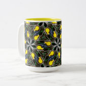 サウンドエンジニアおよびDJイエローミキサーボードマグ ツートーンマグカップ (正面左)