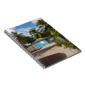 サオナドメニカン共和国のマノフアン村 ノートブック (右側)