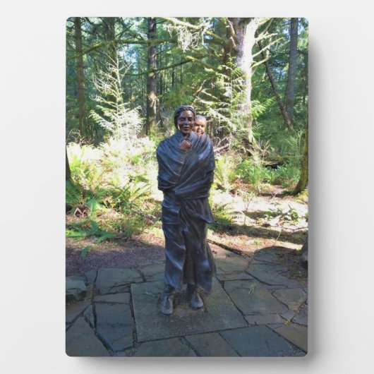 サカワイア像、フォートクラトソップ、アストリア、オレゴン フォトプラーク (正面)