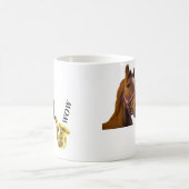 サクソフォーンのwowマグを遊んでいる馬 コーヒーマグカップ (中央)