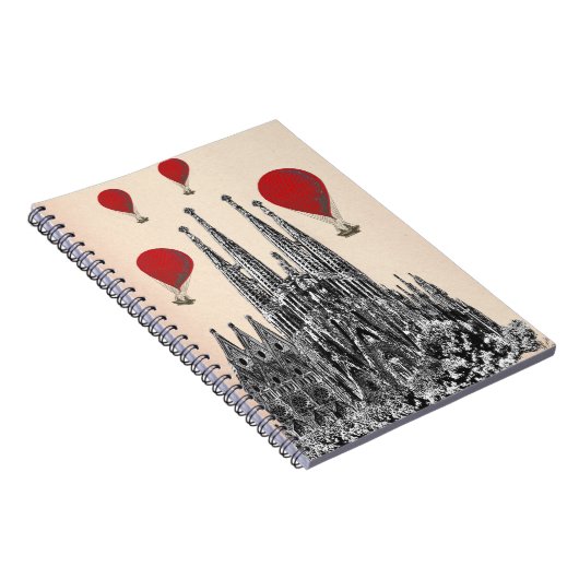 サグラダファミリアと赤ホットエアバルーン2 ノートブック (右側)