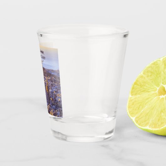 サグラダファミリアカトリック教会，バルセロナ，スペイン ショットグラス (右)