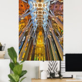 サグラダ・ファミリア。内部.ビュー21. ポスター (ホームオフィス)