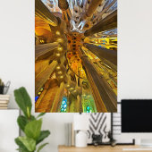 サグラダ・ファミリア。内部.ビュー26. ポスター (ホームオフィス)