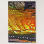 サグラダ・ファミリア。内部.ビュー2. ジグソーパズル (縦)