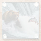 サケを捕まえる白熊 ガラスコースター (裏面)