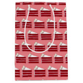 サザン フード レッド ヴェルベット レイヤー ケーキ スライス ベーカリー ミディアムペーパーバッグ (正面)