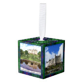 サザーランドスコティッシュクラン城タータンチェック4写真 キューブオーナメント (正面アングル)