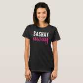 サシー遠くにドラッグクイーン13 Tシャツ (正面フル)