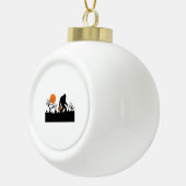 サスカッチおもしろいビグフートハロウィーンの衣装Tシャツ セラミックボールオーナメント (右)