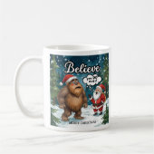 サスカッチとサンタのクリスマス コーヒーマグカップ (左)