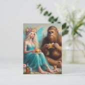 サスカッチと妖精とファーストフード夜 ポストカード (スタンド正面)