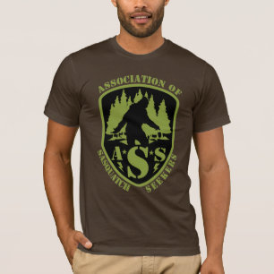 サスカッチのシーカーの連合 Tシャツ
