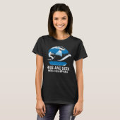 サスカッチのネス湖モンスター Tシャツ (正面フル)