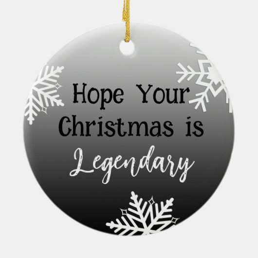 サスカッチビッグフットとスノーフレークスクリスマス セラミックオーナメント (裏面)