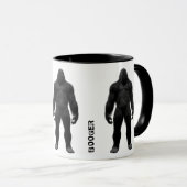 サスカッチBIGFOOT全体 – 正面図 – 名前 マグカップ (正面右)