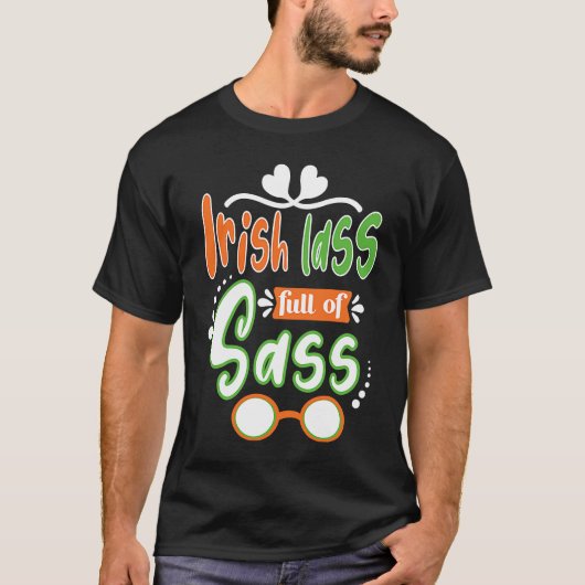 サスセントパトリックの日が満載のアイルランドの少女 Tシャツ (正面)