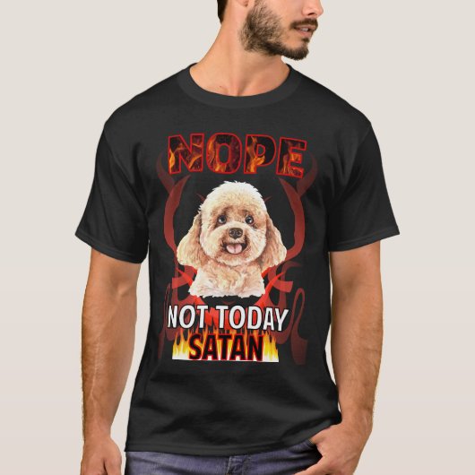 サタンじゃない今日 トイプードル 01 Tシャツ (正面)
