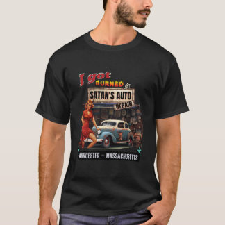 サタン得の自動修理レトロ悪魔を燃やした Tシャツ