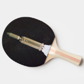 サターンへのカッシーニ・ミッションの打ち上げ 卓球ラケット (横)