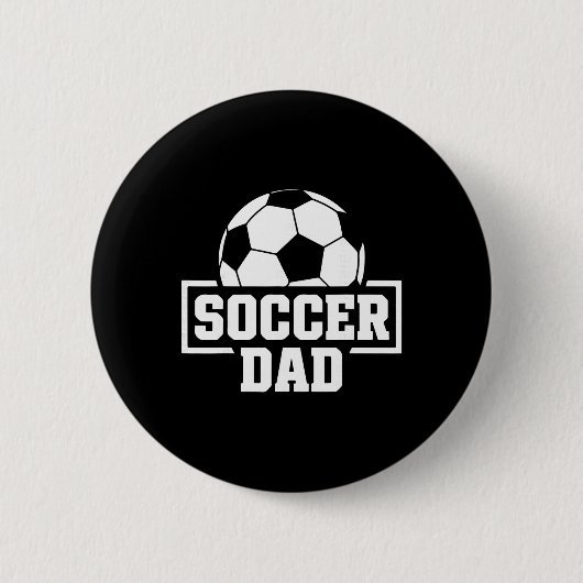 サッカーおやじの面白い男性のサッカーコーチとサポート 缶バッジ (正面)