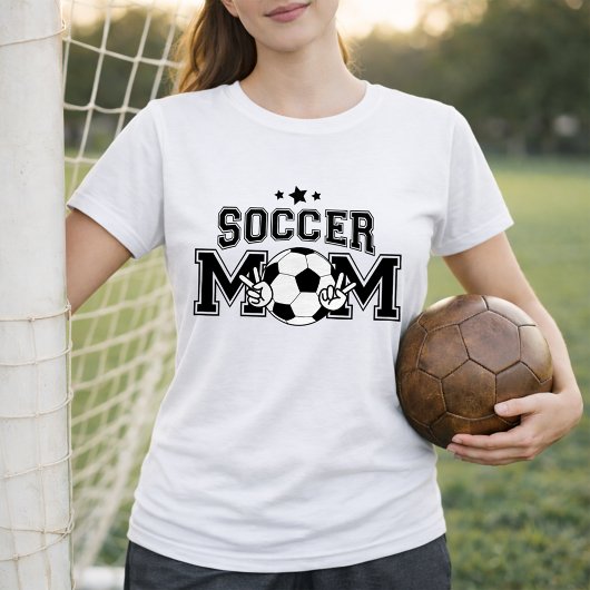 サッカーお母さん、バラエティスタイル、ボール付き Tシャツ
