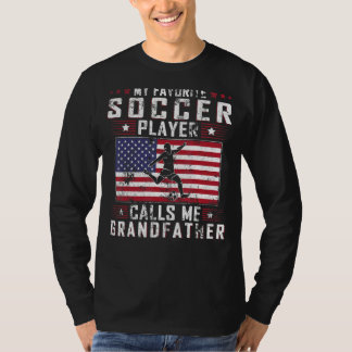 サッカーお気に入りの選手が祖父と呼ぶ Tシャツ