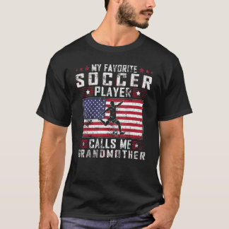 サッカーお気に入りの選手が私を祖母モトと呼ぶ Tシャツ