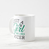サッカーが大好きな女の子 コーヒーマグカップ (正面左)