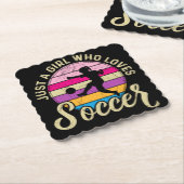 サッカーが大好きカラフルの女の子 ペーパーコースター (アングル)