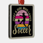 サッカーが大好きカラフルの女の子 メタルオーナメント (右)