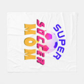 サッカーすごいママサッカーサッカータイポグラフィスポーティマザー フリースブランケット (正面(横))