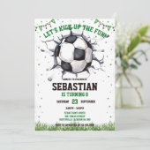 サッカーで楽しく盛り上がろう スポーツ 子供 誕生日 招待状 (スタンド正面)