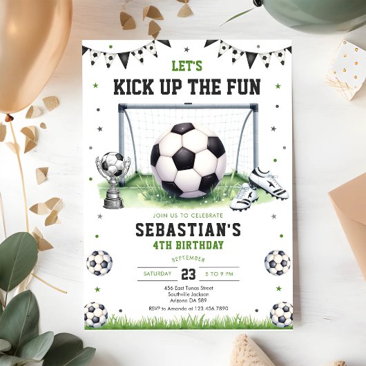 サッカーで楽しさをアップ キッズ誕生日招待状 招待状