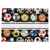 サッカーにボール遊を取る ラージペーパーバッグ (裏面)