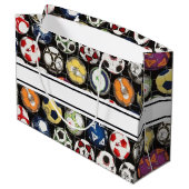 サッカーにボール遊を取る ラージペーパーバッグ (裏面アングル)