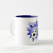 サッカーのおじいちゃん ツートーンマグカップ (正面左)