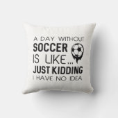 サッカーのない日 クッション (裏面)