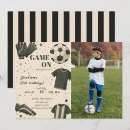 サッカーのキッズテーマの誕生日写真招待状 招待状