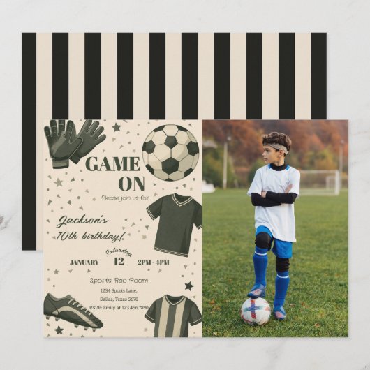 サッカーのキッズテーマの誕生日写真招待状 招待状 (正面/裏面)