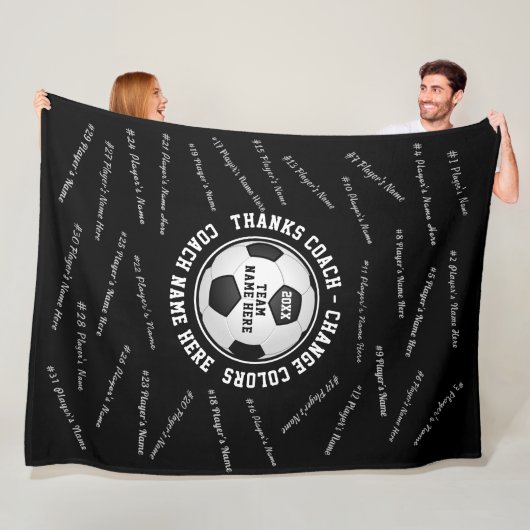 サッカーのコーチに立ち会って色と文字 フリースブランケット (インサイチュ)