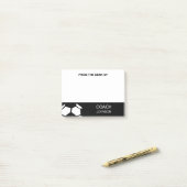 サッカーのコーチのパーソナライズで粋でモダンな黒 ポストイット (デスク上)