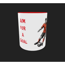 サッカーのゴールを目指す マグカップ
