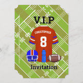 サッカーのジャージーとピッチの誕生日パーティーレッド 招待状 (正面/裏面)