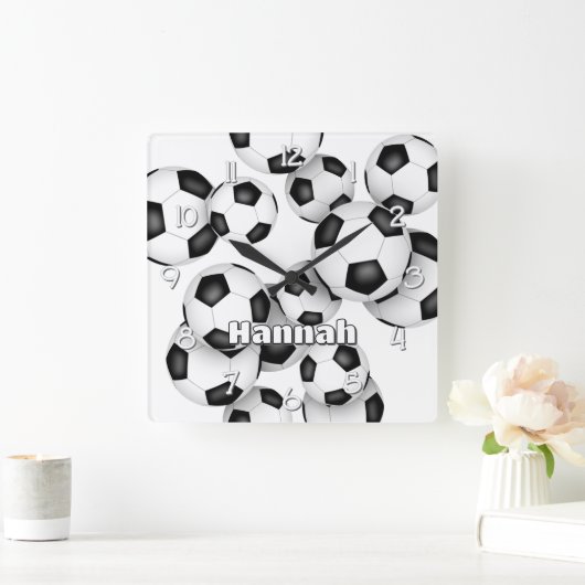 サッカーのスポーツルームのアスリート名 スクエア壁時計 (ホーム)