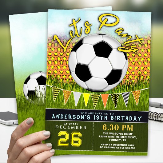 サッカーのテーマの誕生日招待状 | スポーツパーティー 招待状