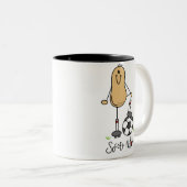 サッカーのナットのTシャツおよびギフト ツートーンマグカップ (正面右)