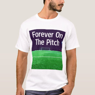 サッカーのピッチで永遠に続く Tシャツ