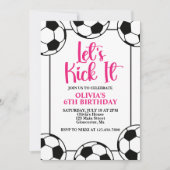 サッカーのピンクの誕生日 招待状 (正面)